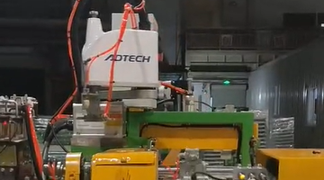 SCARA機(jī)器人搬運